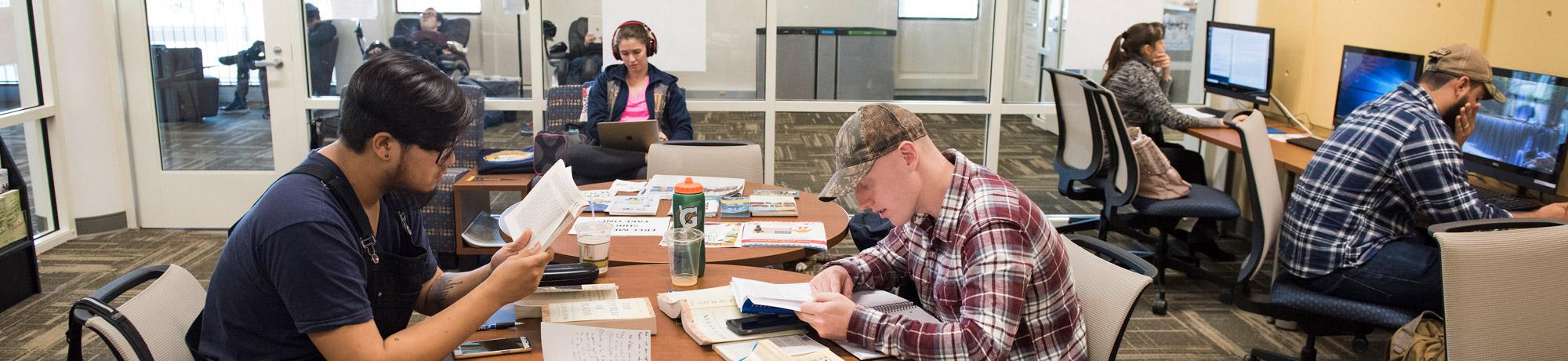 Student studying at the VSC
